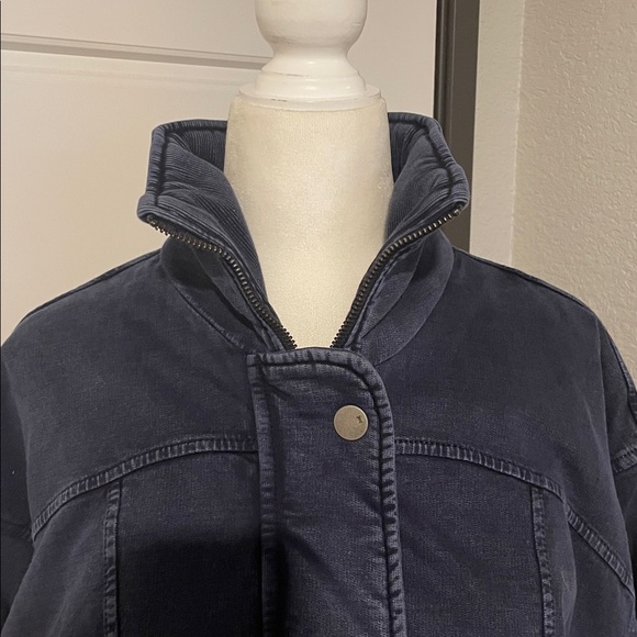 Anthropologie Pilcro Washed Navy Quilted Bomber Jacket Like New 
Size Small - Picture 8 of 12